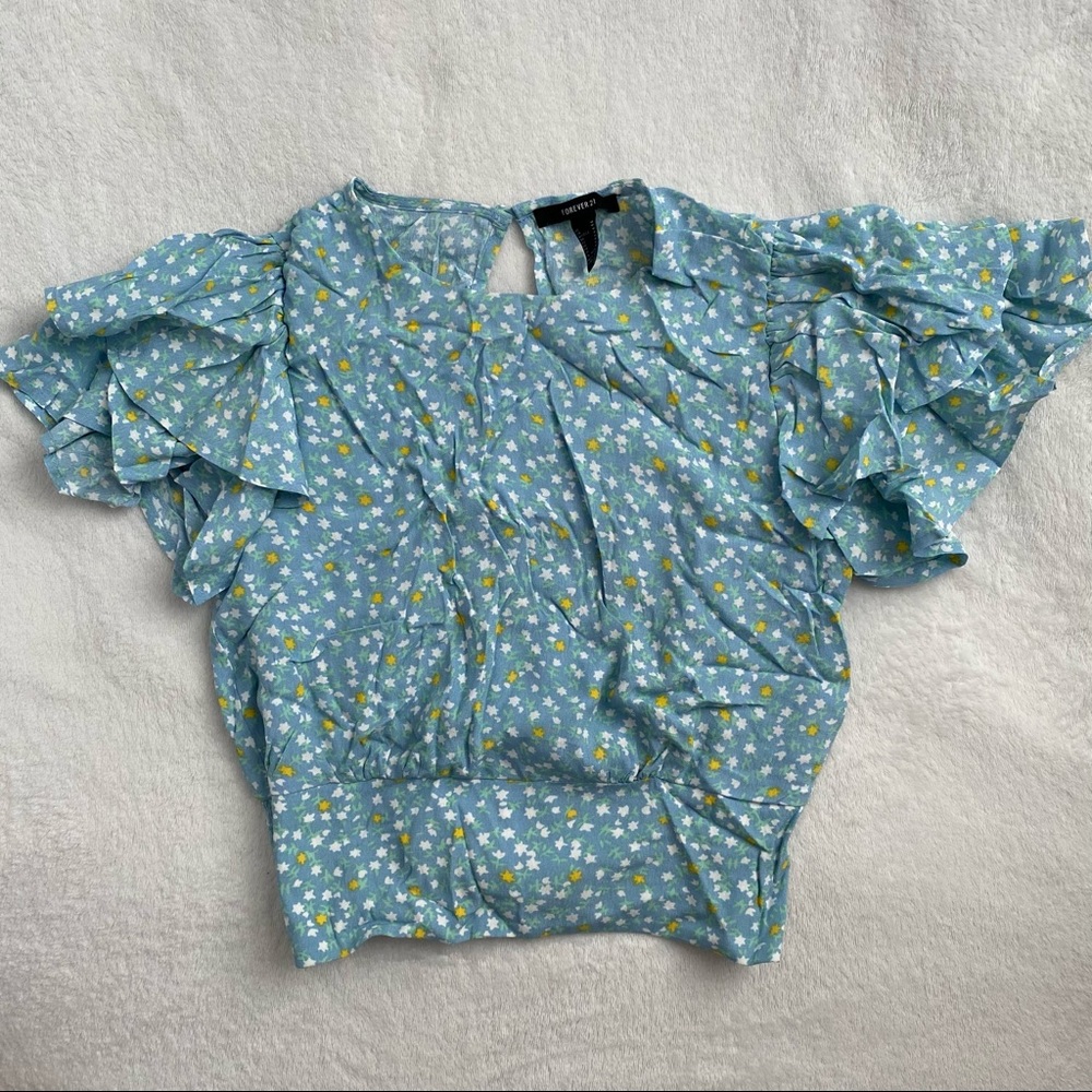 PASTEL CROPPED BLUE FLOWER PATTERN BLOUSE 💐